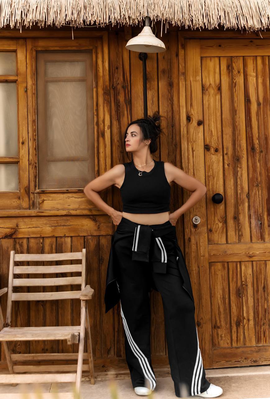 Modern 3-Stripe Wide Pants