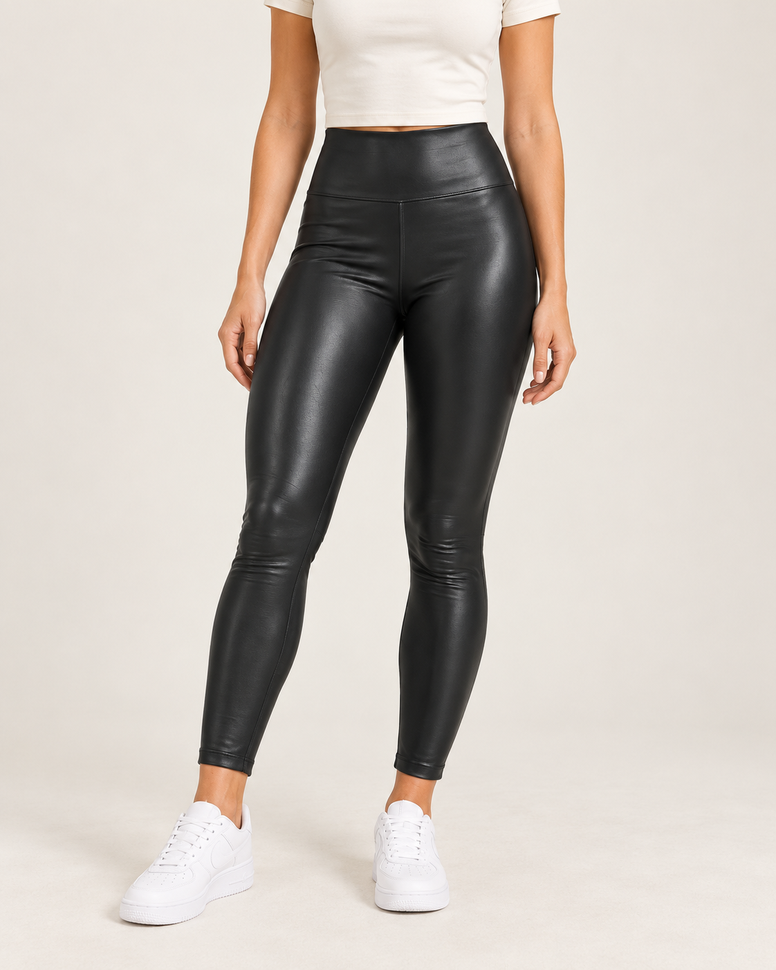 Fleece-Lined Leather-Look Leggings – Winter Edition