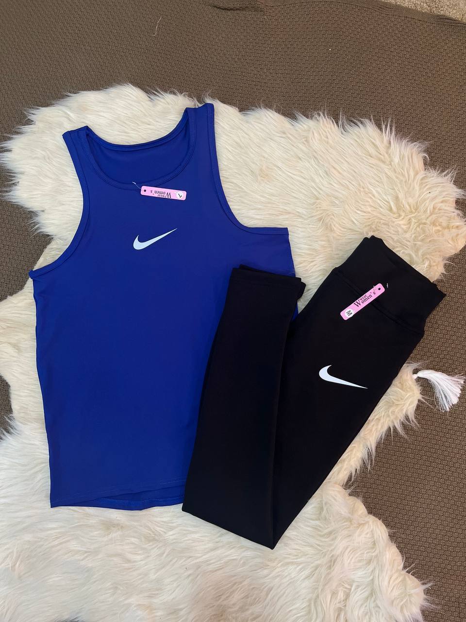 قميص رياضي بدون أكمام من نايكي دراي فيت